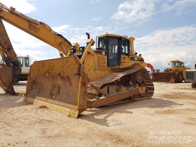 CAT D6R Telakaivukoneet