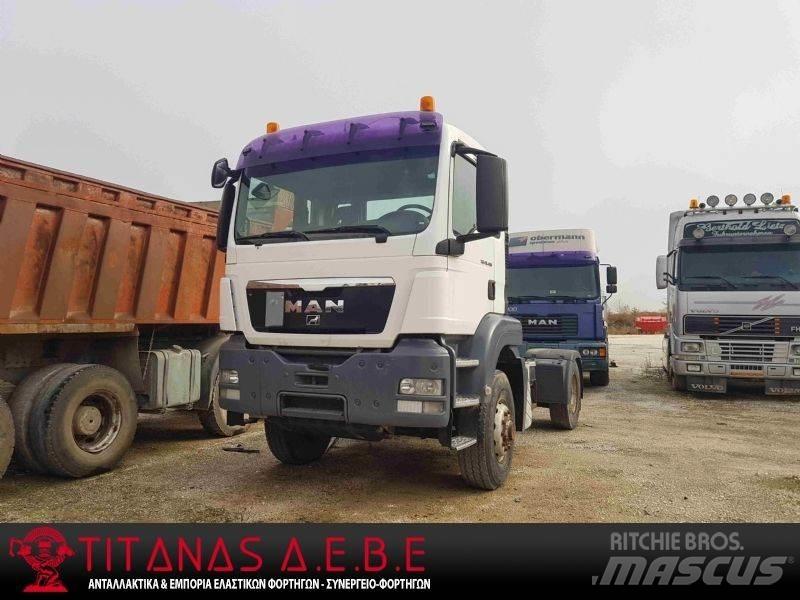 MAN 09 TGS 18.400 4X4 Vetopöytäautot