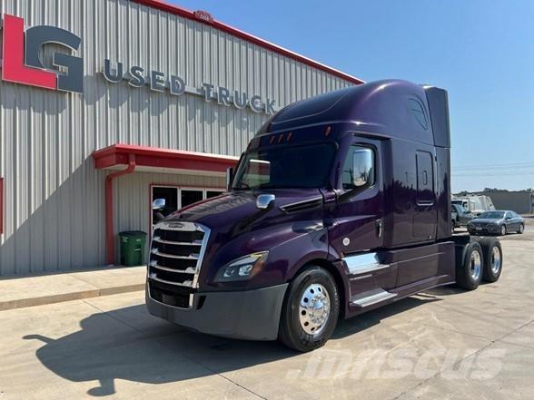 Freightliner CASCADIA 126 Vetopöytäautot