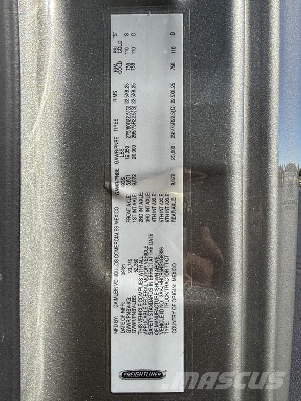 Freightliner CASCADIA 126 Vetopöytäautot