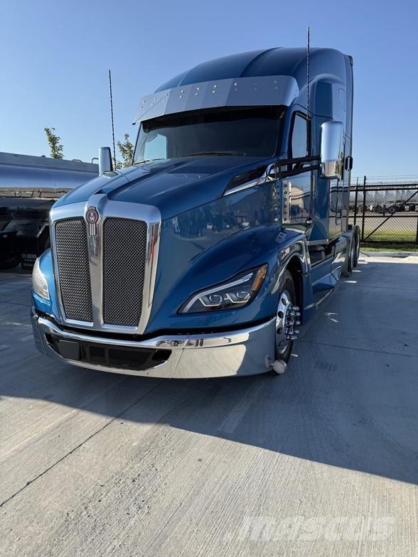 Kenworth T680 Vetopöytäautot