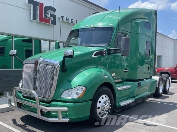 Kenworth T680 Vetopöytäautot