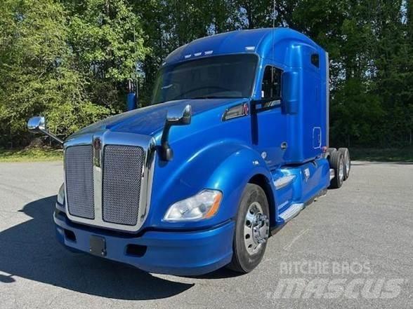 Kenworth T680 Vetopöytäautot