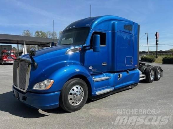 Kenworth T680 Vetopöytäautot