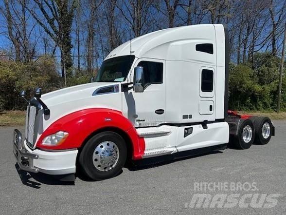 Kenworth T680 Vetopöytäautot