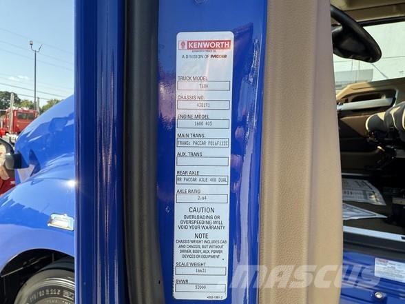 Kenworth T680 Vetopöytäautot