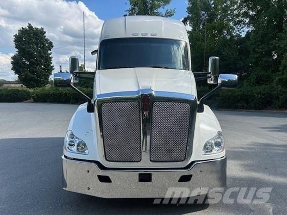 Kenworth T680 Vetopöytäautot