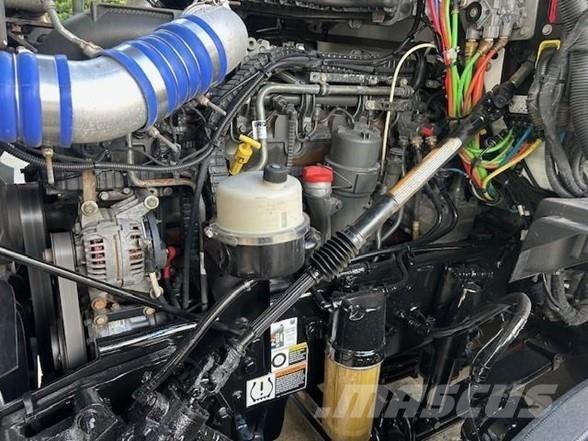 Kenworth T680 Vetopöytäautot