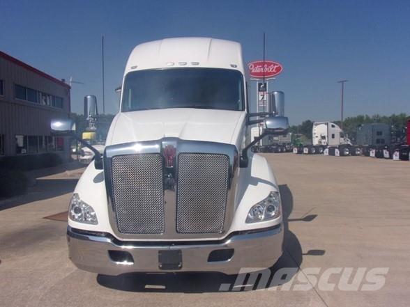 Kenworth T680 Vetopöytäautot