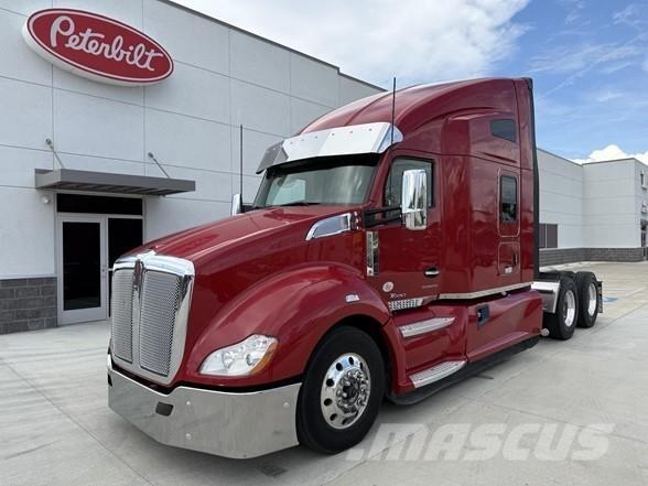 Kenworth T680 Vetopöytäautot