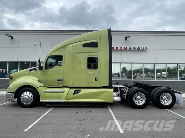 Kenworth T680 Vetopöytäautot