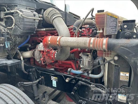 Kenworth T680 Vetopöytäautot