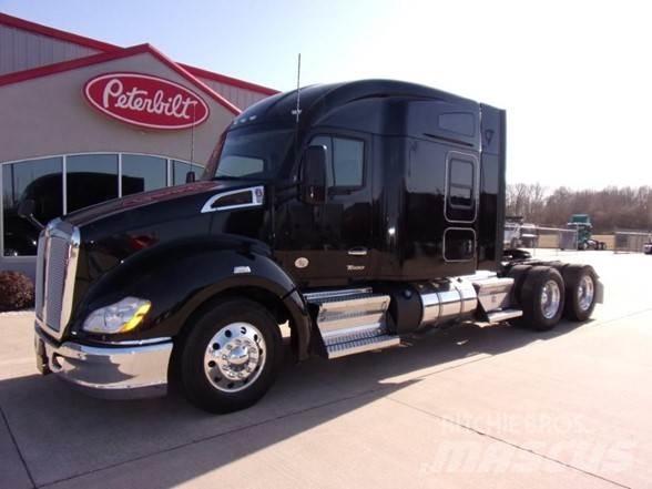 Kenworth T680 Vetopöytäautot