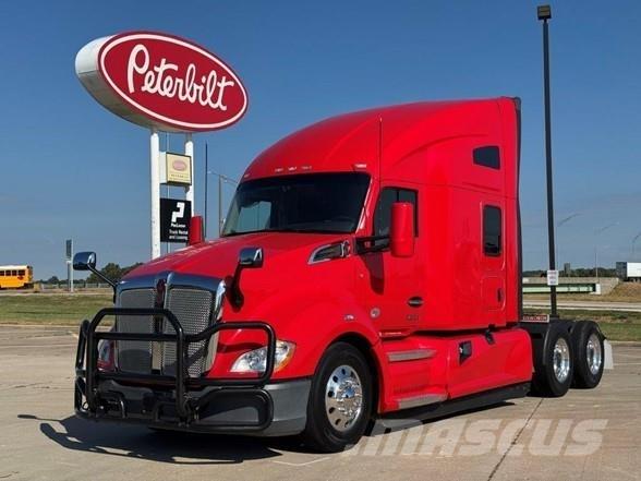 Kenworth T680 Vetopöytäautot