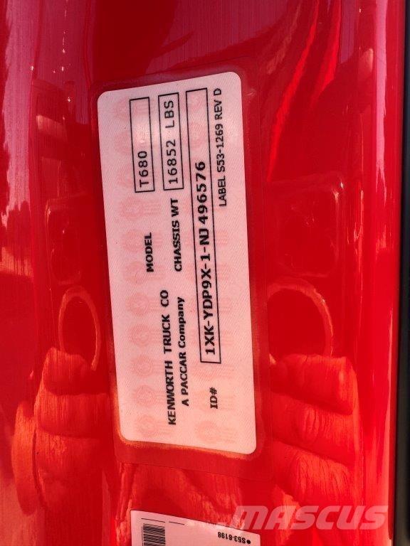 Kenworth T680 Vetopöytäautot