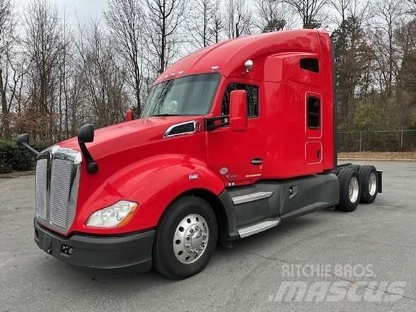 Kenworth T680 Vetopöytäautot