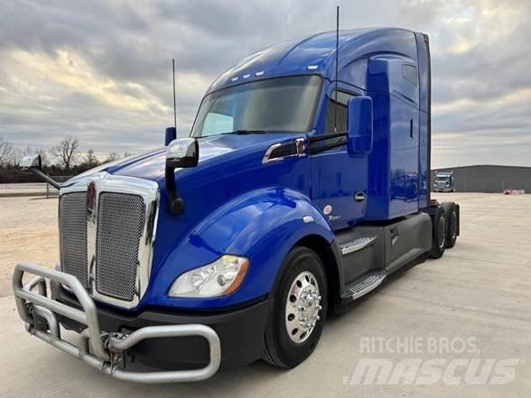 Kenworth T680 Vetopöytäautot