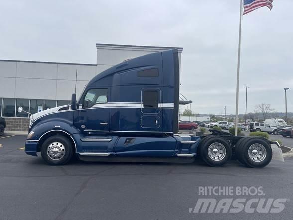 Kenworth T680 Vetopöytäautot