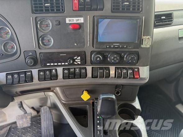 Kenworth T880 Sora- ja kippiautot
