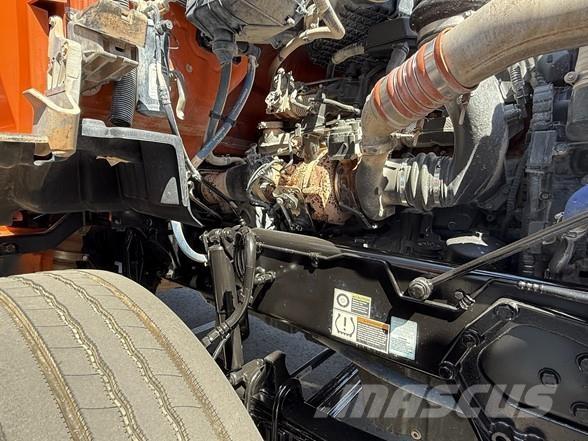 Kenworth T880 Vetopöytäautot