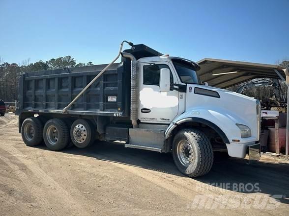 Kenworth T880 Sora- ja kippiautot