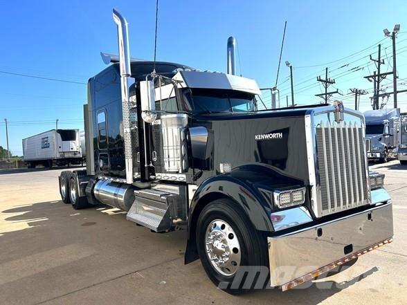 Kenworth W900 Vetopöytäautot