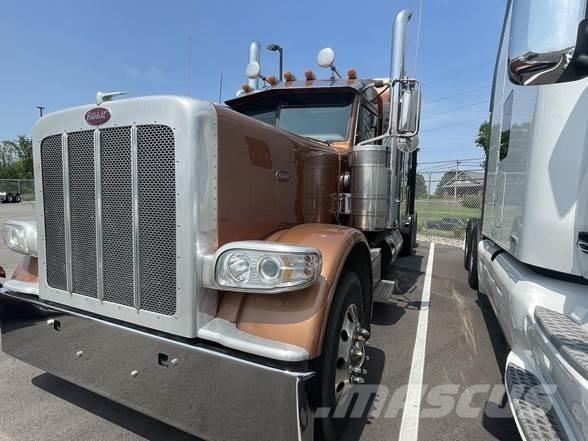 Peterbilt 389 Vetopöytäautot