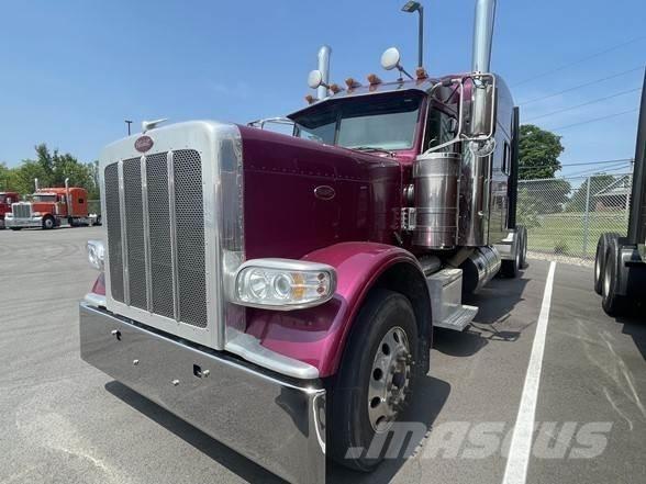 Peterbilt 389 Vetopöytäautot