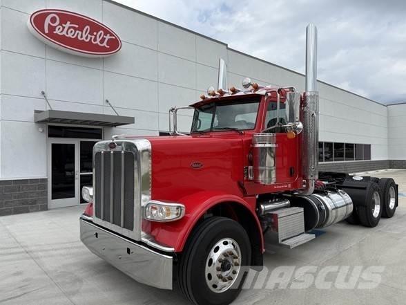 Peterbilt 389 Vetopöytäautot