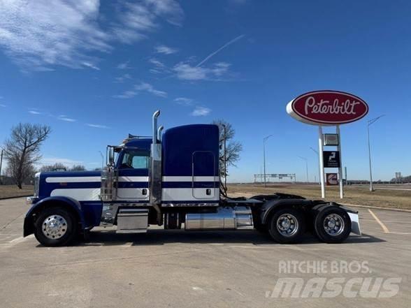 Peterbilt 389 Vetopöytäautot