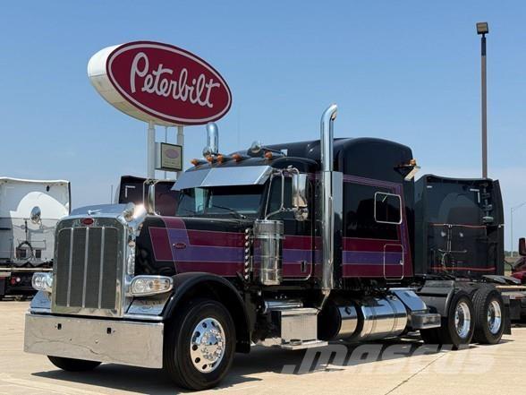 Peterbilt 389 Vetopöytäautot