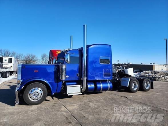 Peterbilt 389 Vetopöytäautot
