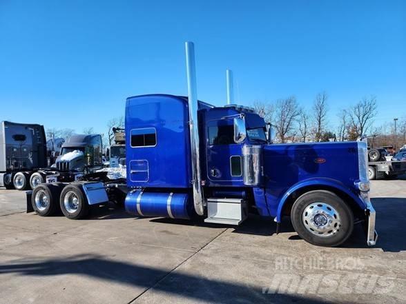 Peterbilt 389 Vetopöytäautot