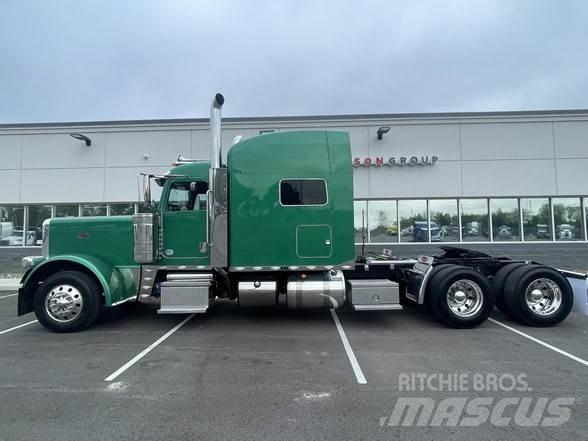 Peterbilt 389 Vetopöytäautot