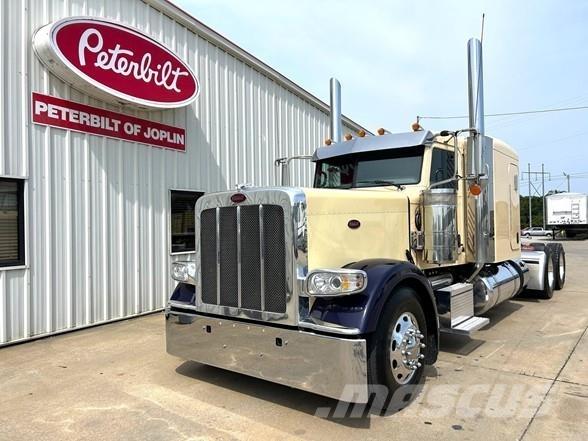 Peterbilt 389 Vetopöytäautot