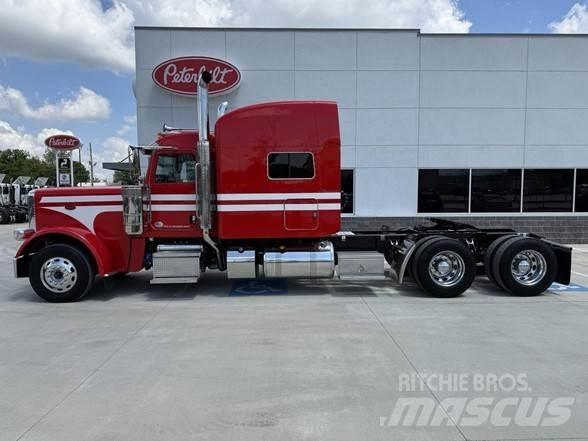 Peterbilt 389 Vetopöytäautot
