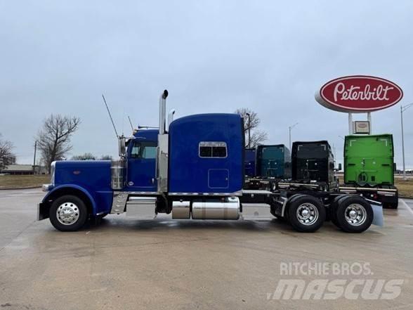 Peterbilt 389 Vetopöytäautot