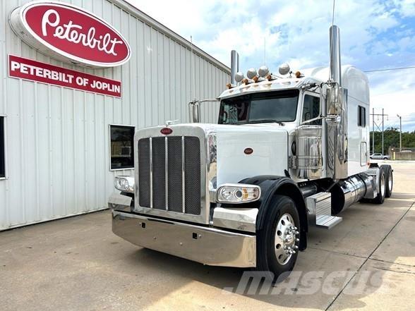 Peterbilt 389 Vetopöytäautot
