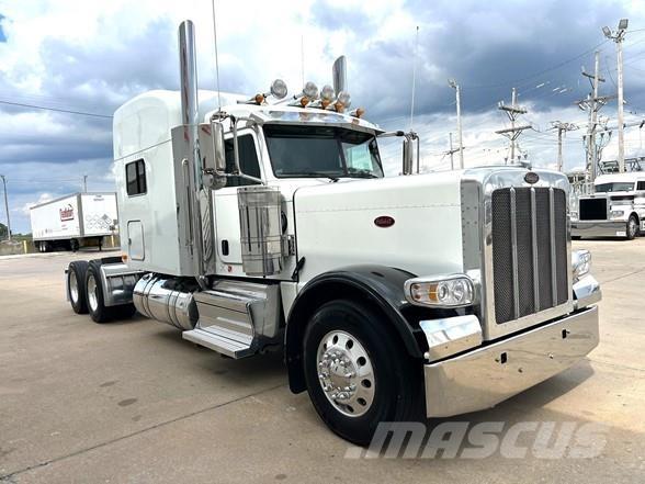Peterbilt 389 Vetopöytäautot