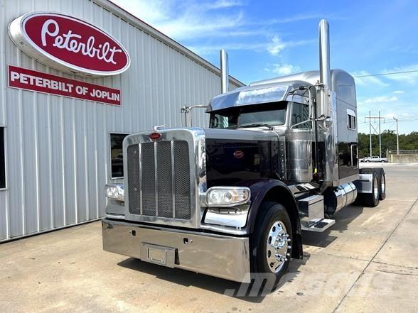 Peterbilt 389 Vetopöytäautot