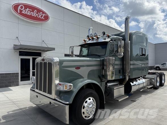 Peterbilt 389 Vetopöytäautot