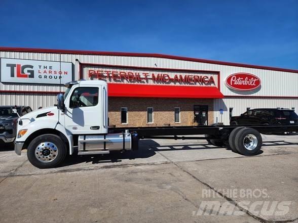 Peterbilt 536 Kuorma-autoalustat