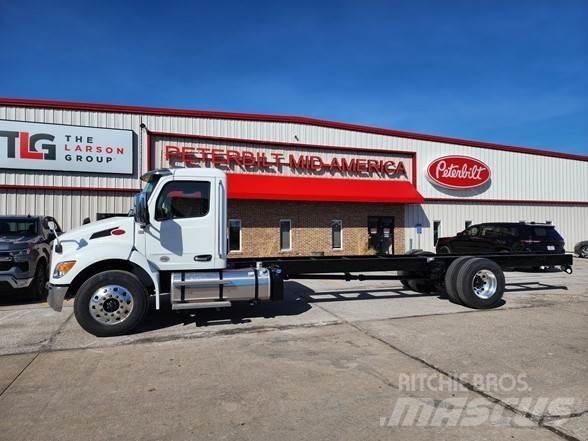 Peterbilt 536 Kuorma-autoalustat