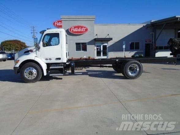 Peterbilt 536 Kuorma-autoalustat