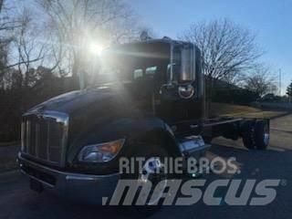 Peterbilt 536 Kuorma-autoalustat