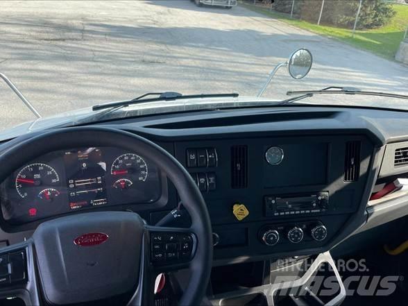 Peterbilt 536 Muut koneet