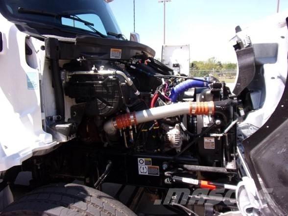 Peterbilt 537 Muut koneet