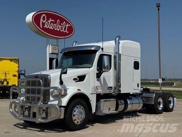 Peterbilt 567 Vetopöytäautot
