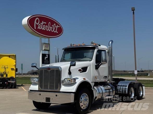 Peterbilt 567 Vetopöytäautot