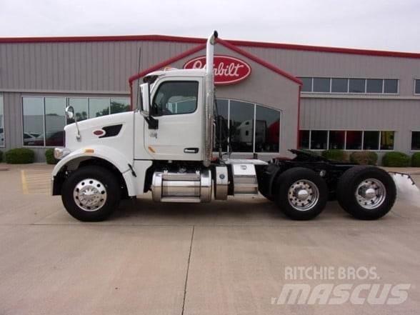 Peterbilt 567 Vetopöytäautot